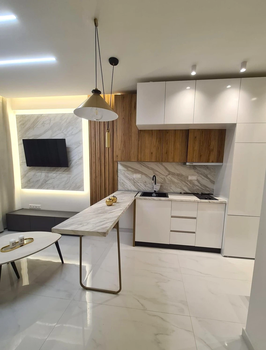 mema-home6.jpg