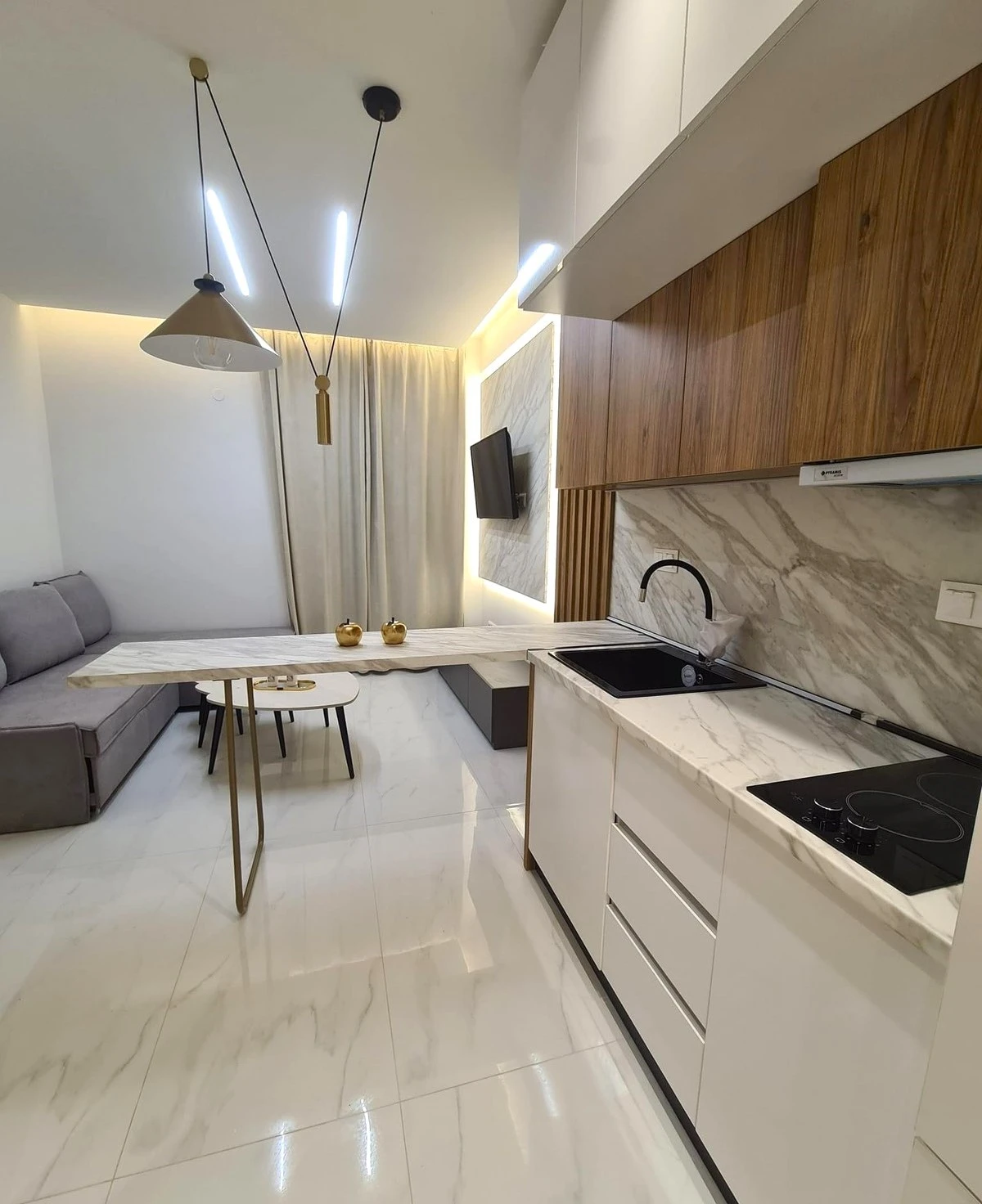 mema-home7.jpg