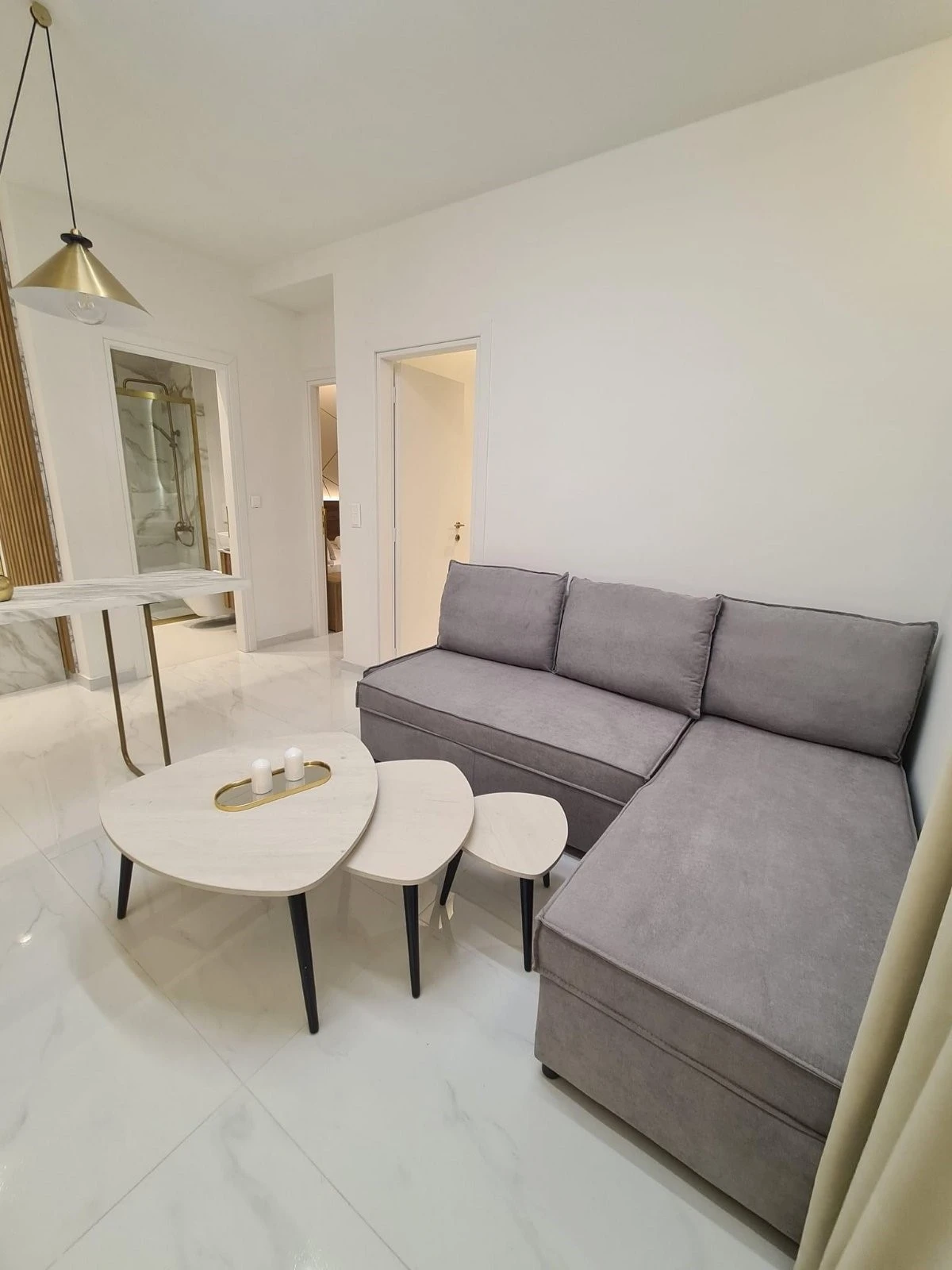 mema-home8.jpg