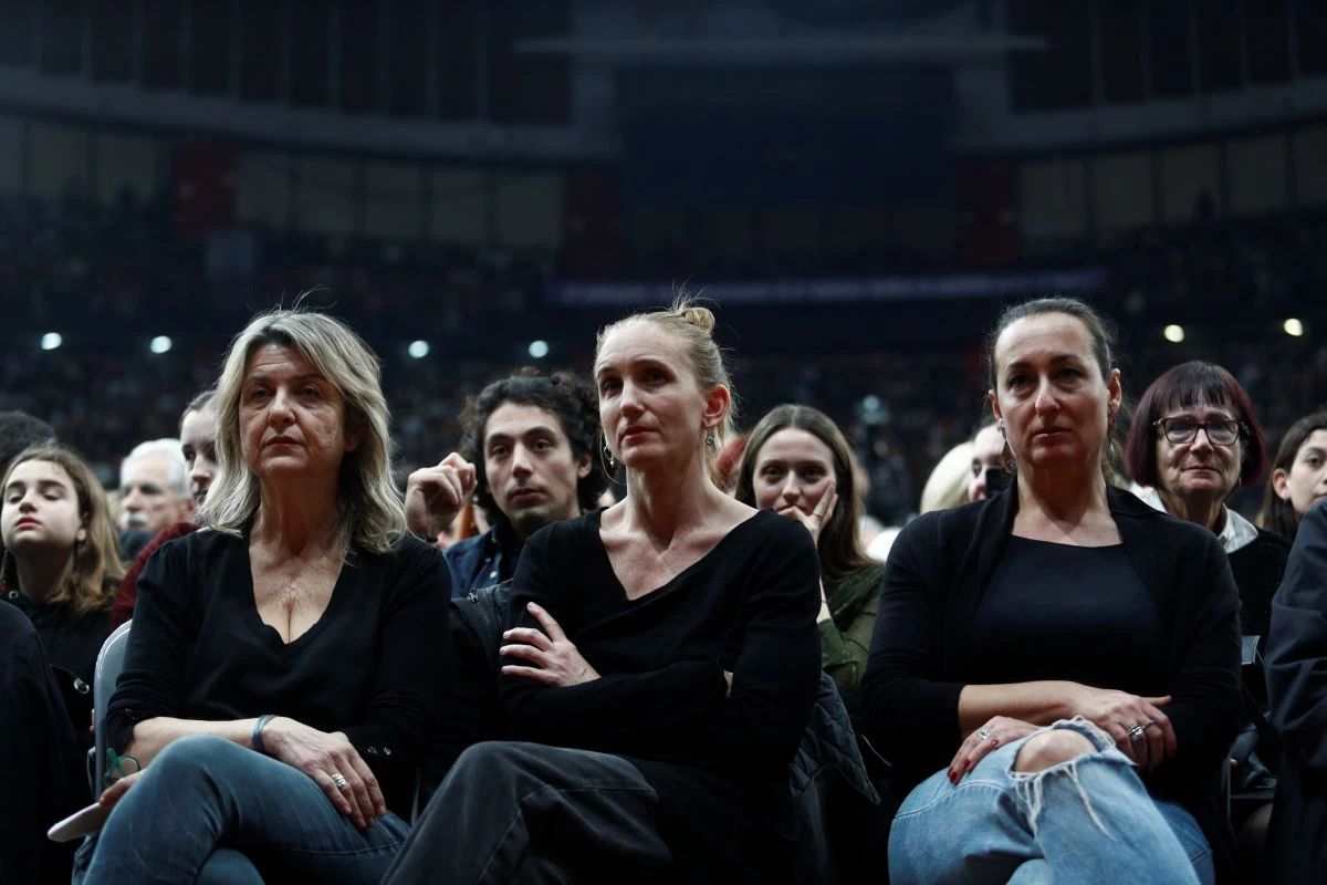 synaulia-mikroutsikos-sef-2.jpg?v=0