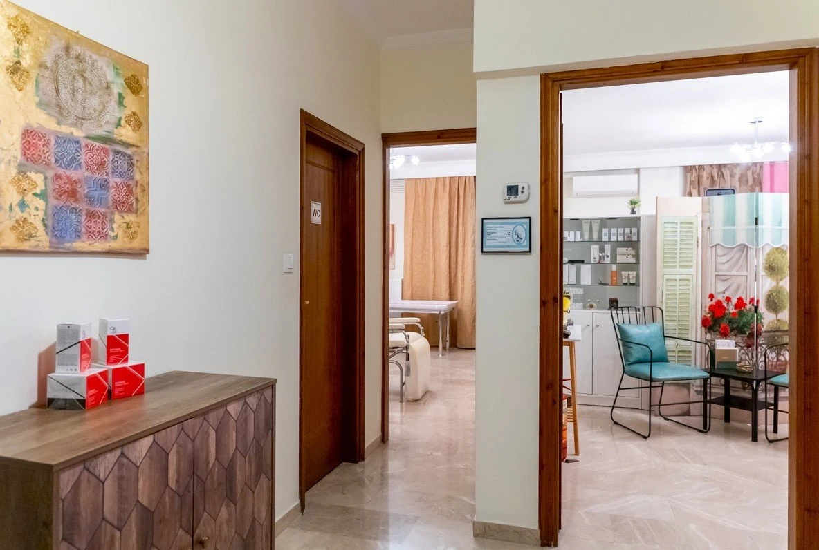 beauty-salon-3.jpg?v=0