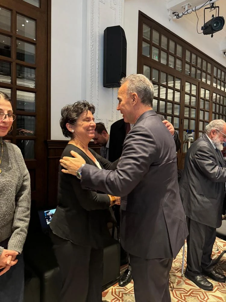 maria-efthimiou-konstantinoupoli3.jpg