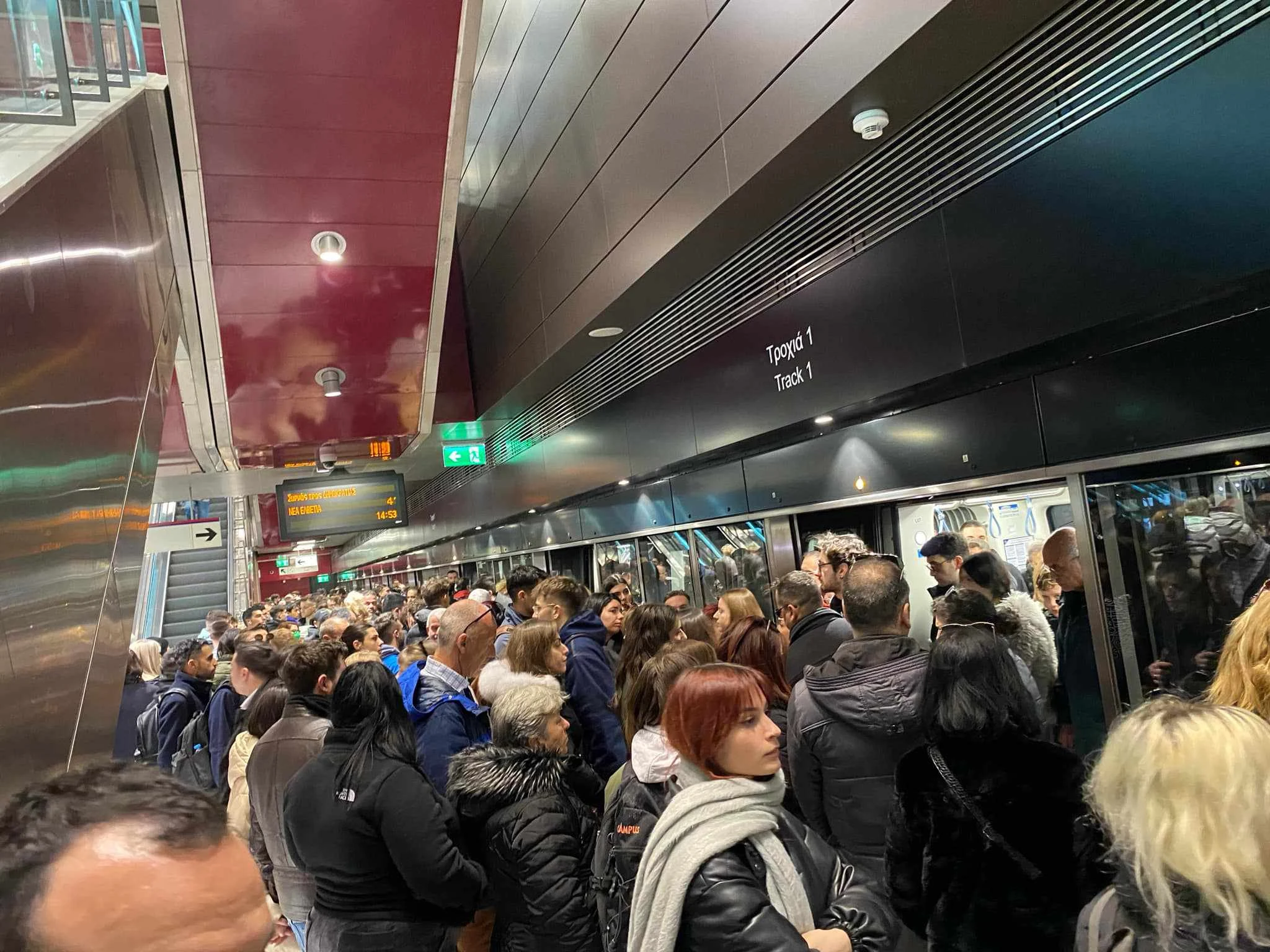 metro-thess-1.jpg