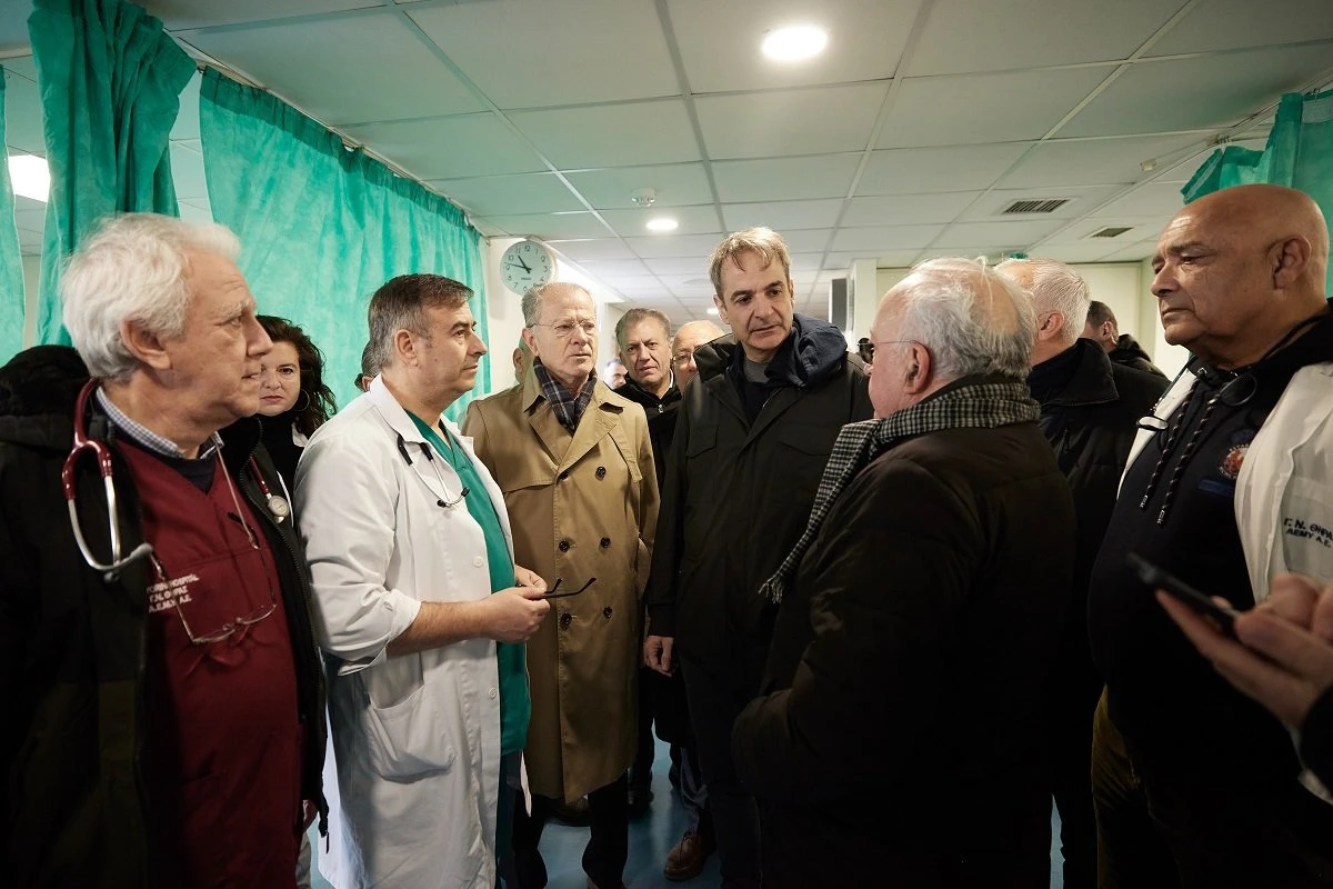 mitsotakhs-santorini-4.jpg?v=0