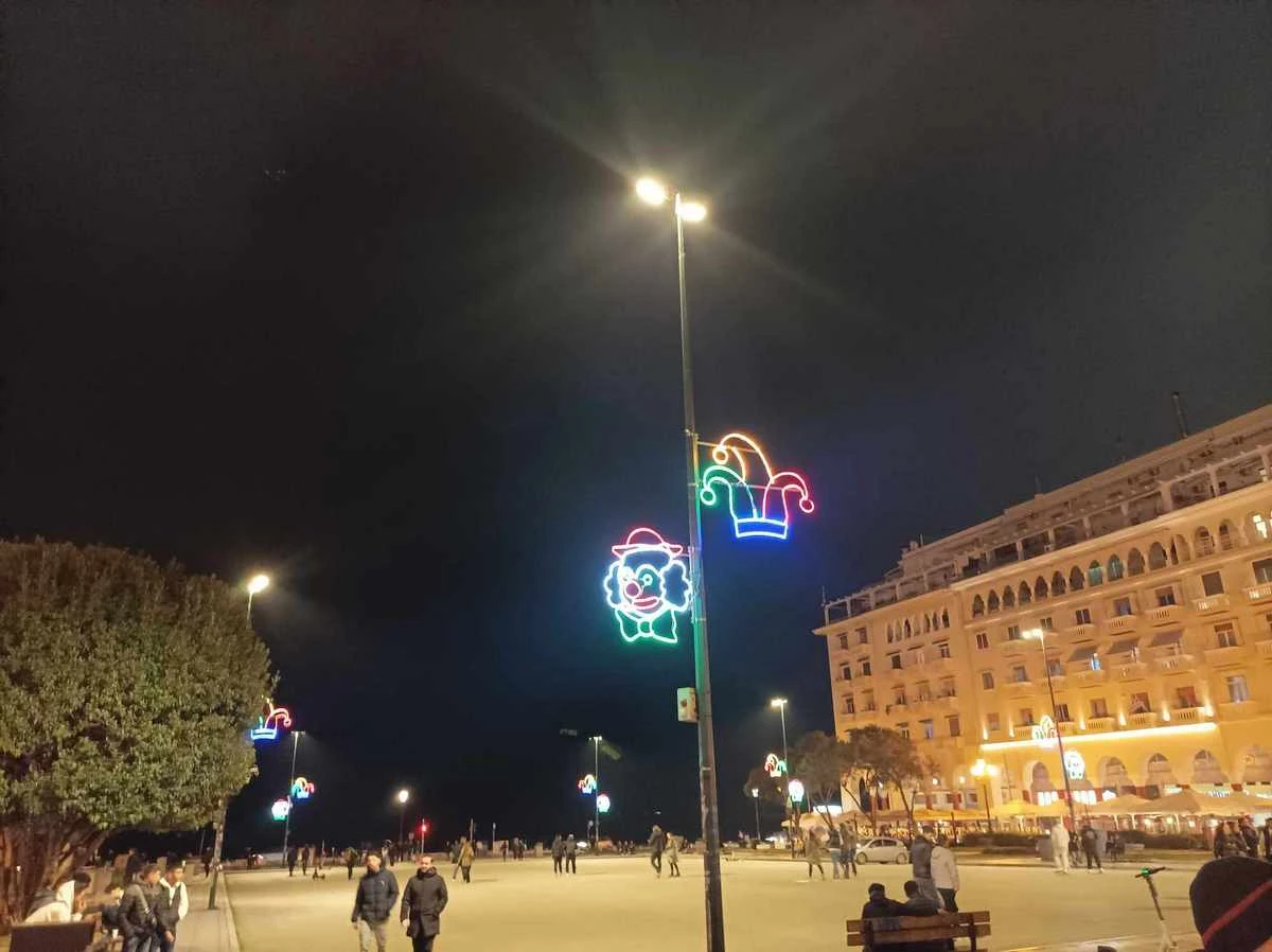 thessaloniki-apokriatikos-diakosmos5.jpg?v=0