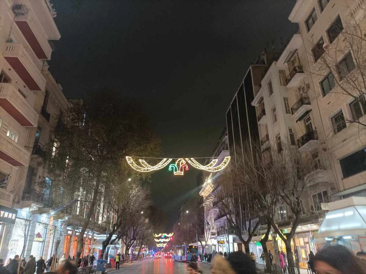 thessaloniki-apokriatikos-diakosmos6.jpg?v=0