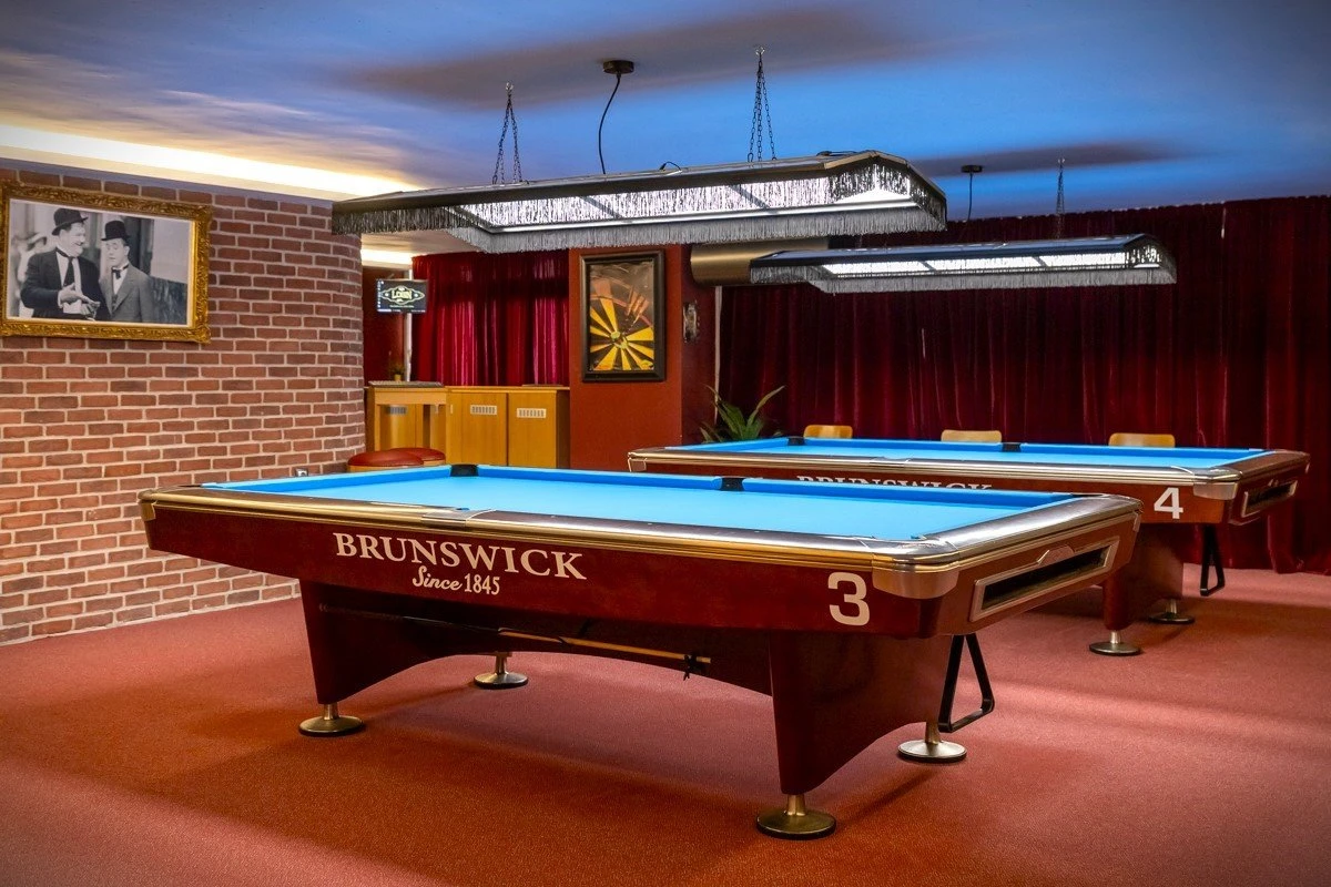 login-billiards-2.jpg?v=0