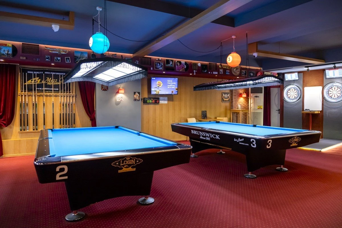 login-billiards-20.jpg?v=0