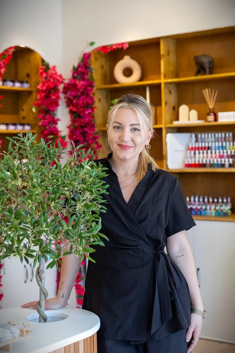 de-mood-salon3.jpg?v=0