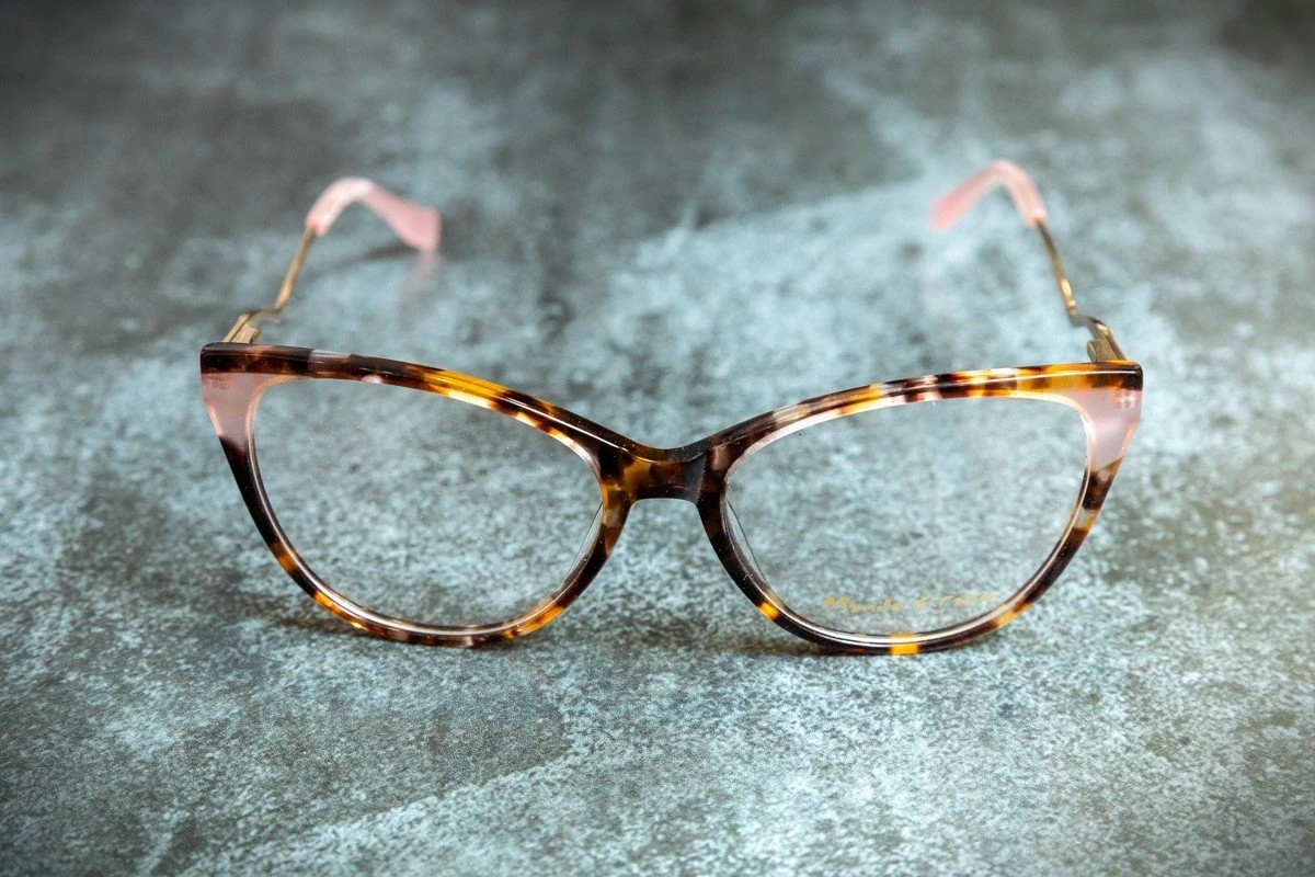 optika-tsioukis17.jpg?v=0