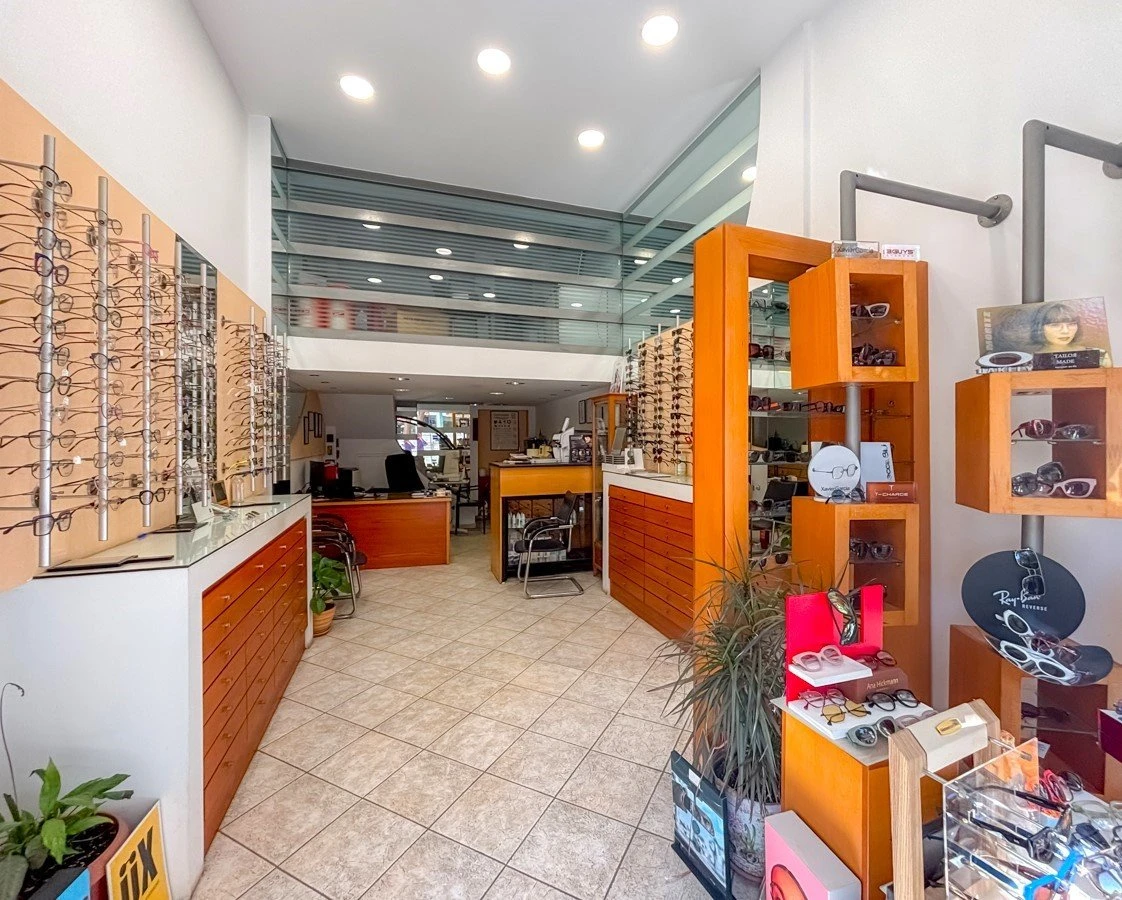 optika-tsioukis2.jpg?v=0