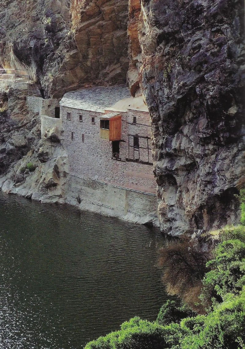 aliakmonas-agios-nikanoras3.jpg?v=0
