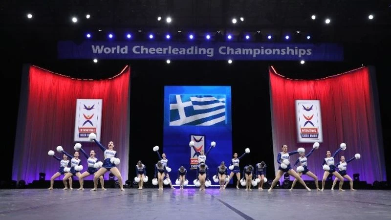 cheerleading-gdeLf.jpg