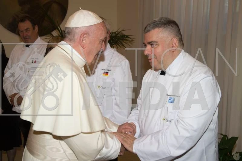 O νυν Πρόεδρος του Βιοτεχνικού Επιμελητηρίου Μάριος Παπαδόπουλος είχε συναντηθεί με τον Πάπα