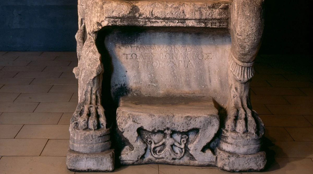 potamonas-mytilini-kentriki.jpg