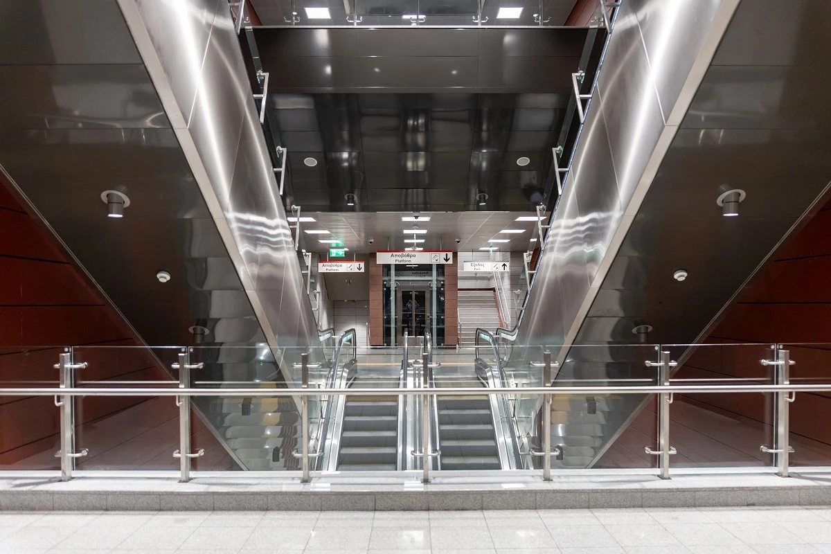 metro2-vHpzU.jpg?v=0