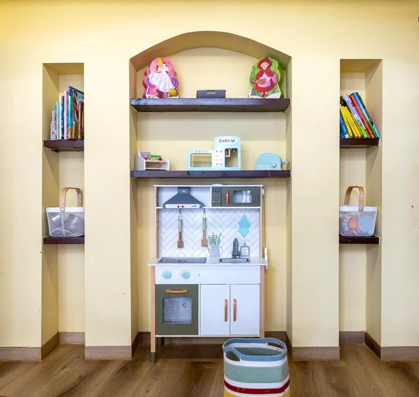 little-messy-hands5.jpg?v=0