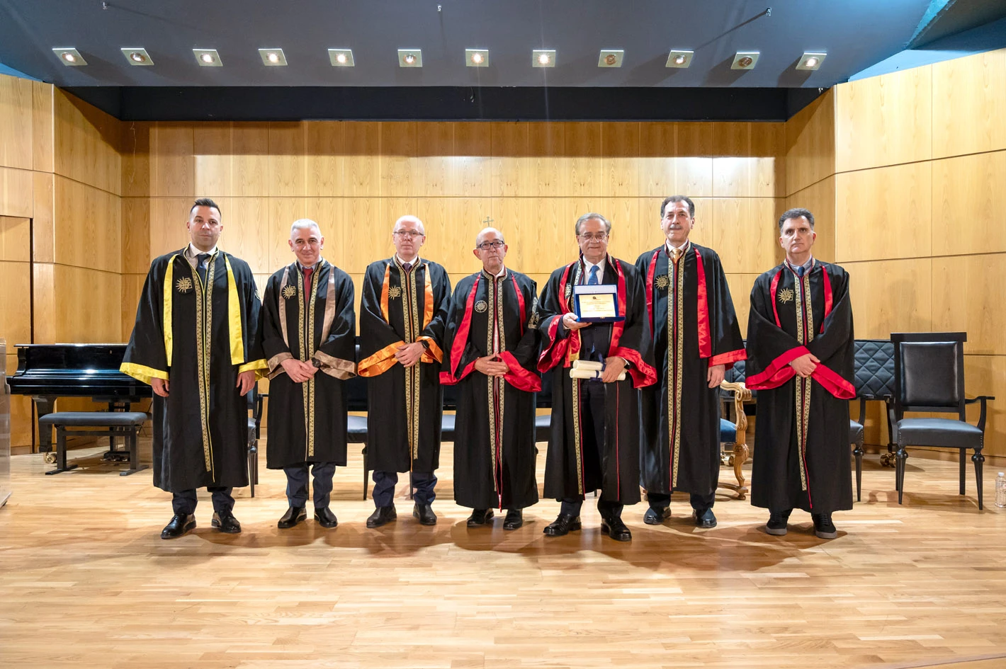 Επίτιμος Διδάκτορας του Τμήματος Οικονομικών Επιστημών της Σχολής Οικονομικών και Περιφερειακών Σπουδών, του Πανεπιστημίου Μακεδονίας, αναγορεύθηκε ο πρόεδρος του δ.σ. της Εθνικής Τράπεζας και πρόεδρος της Ελληνικής Ένωσης Τραπεζών, Γκίκας Α. Χαρδούβελης