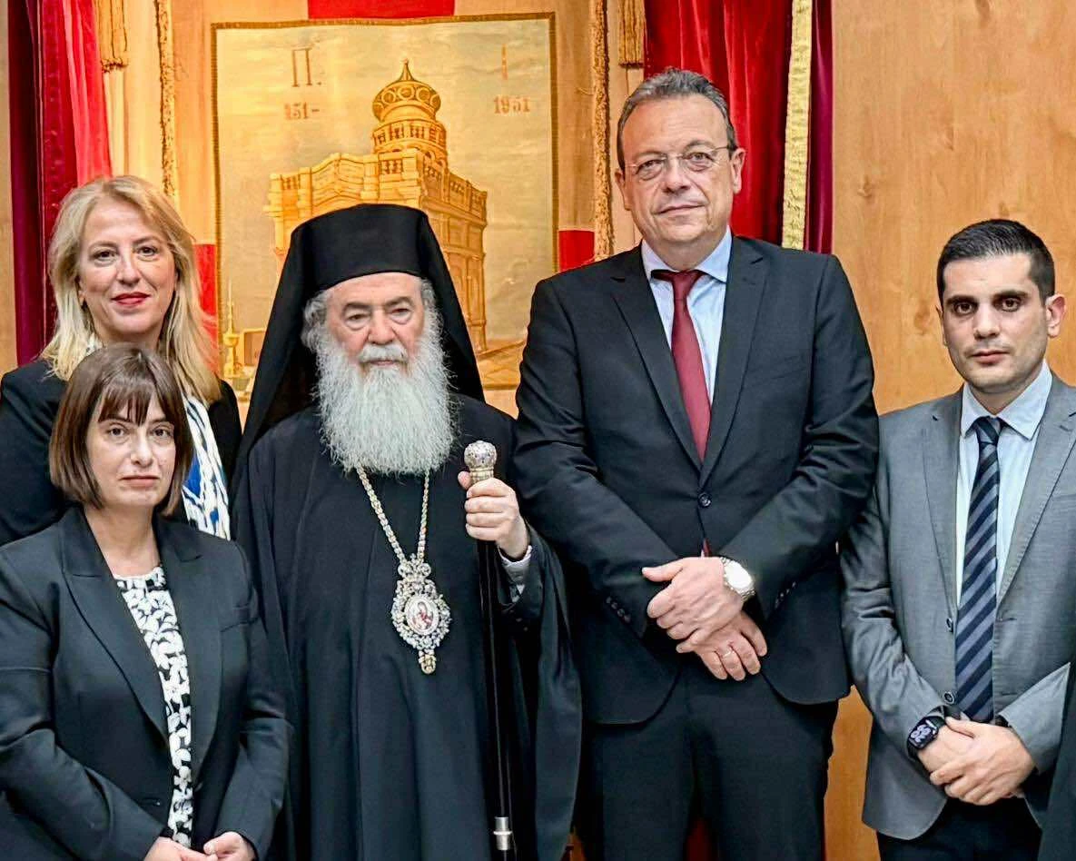 famellos-palestine-5.jpg?v=0