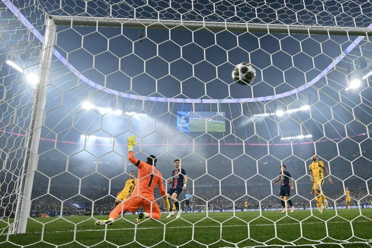 fbl-eur-c1-psg-inter-final.jpeg