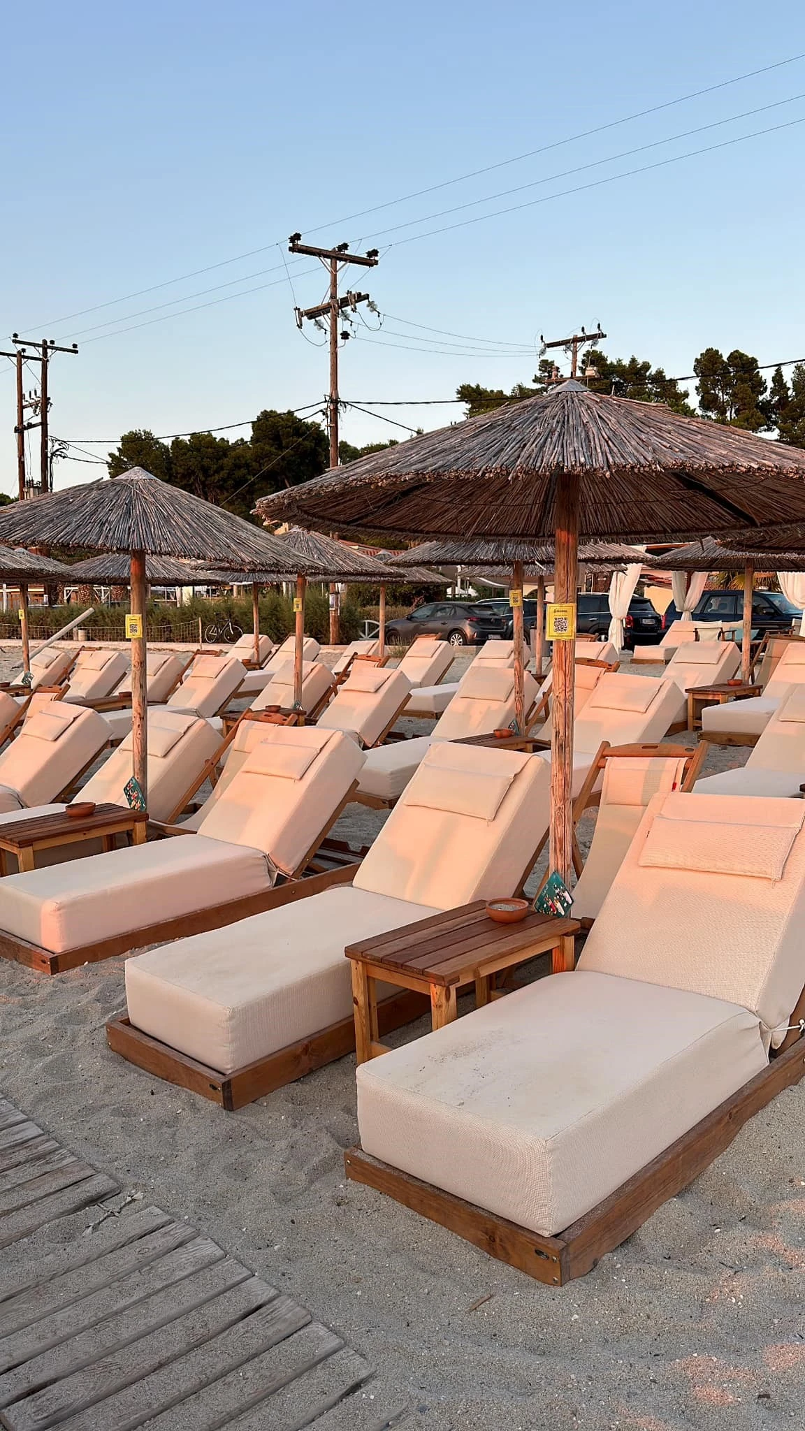 encore-beach-bar4.jpg?v=0