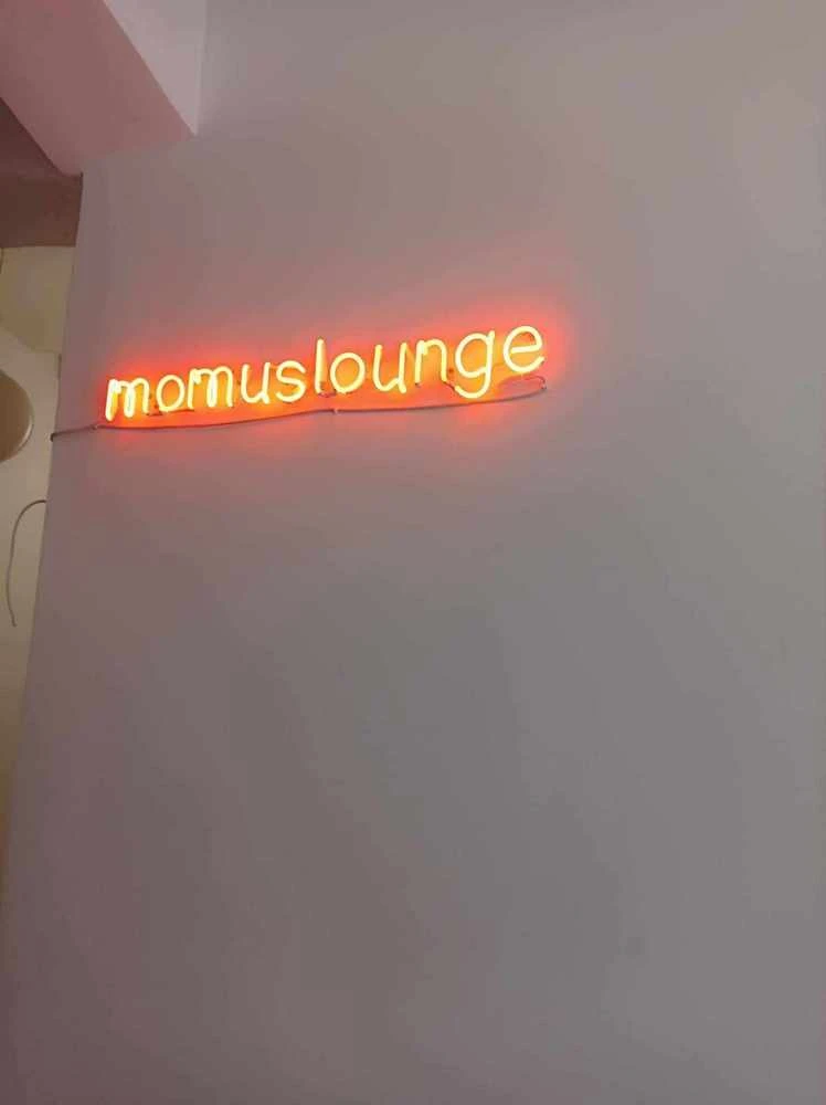 momus-lounge2.jpg