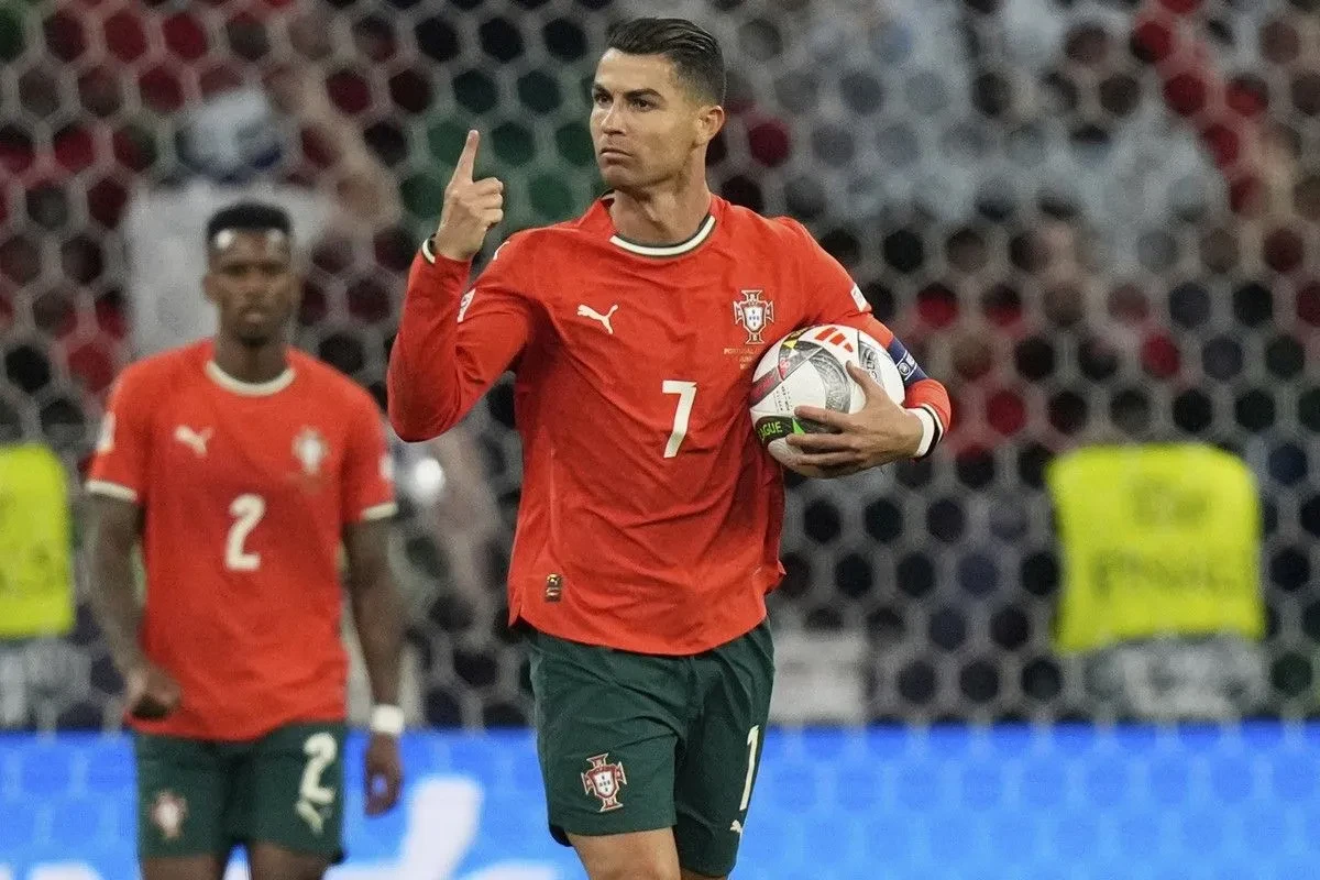 ronaldo-goal-1-1200x800.webp?v=0