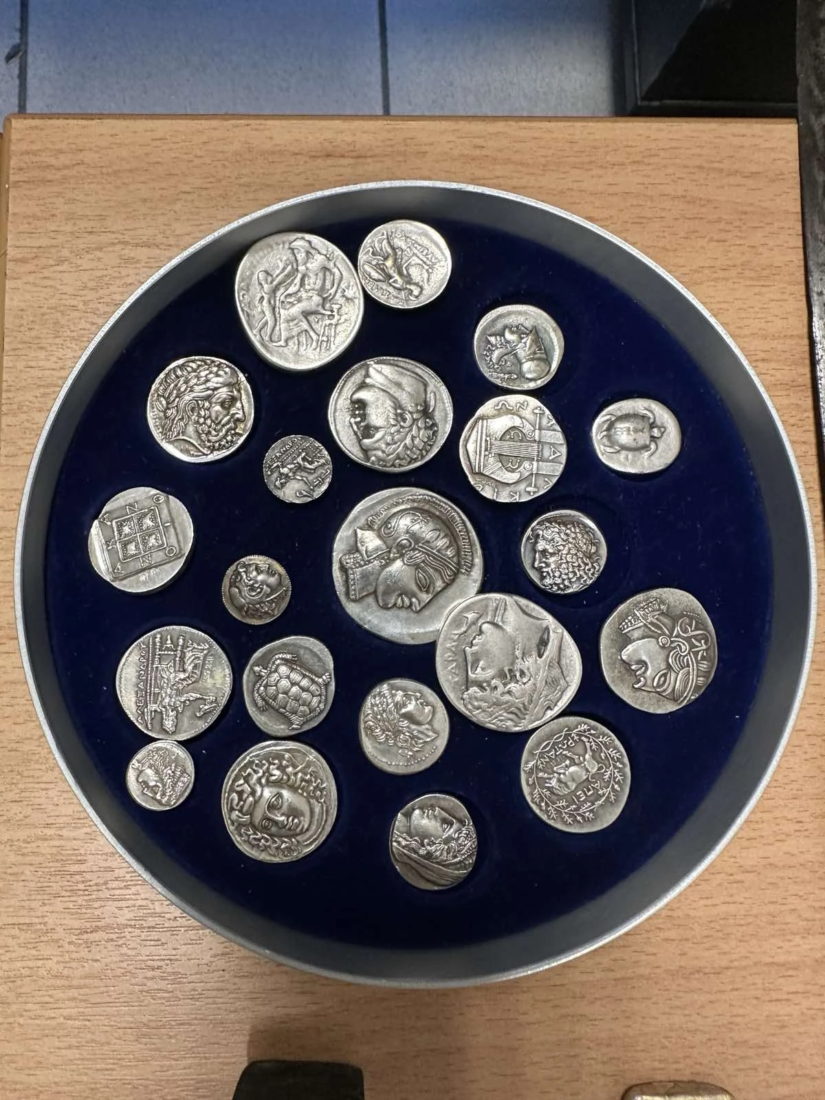 nomismata-arxaiokapilia.jpg?v=0