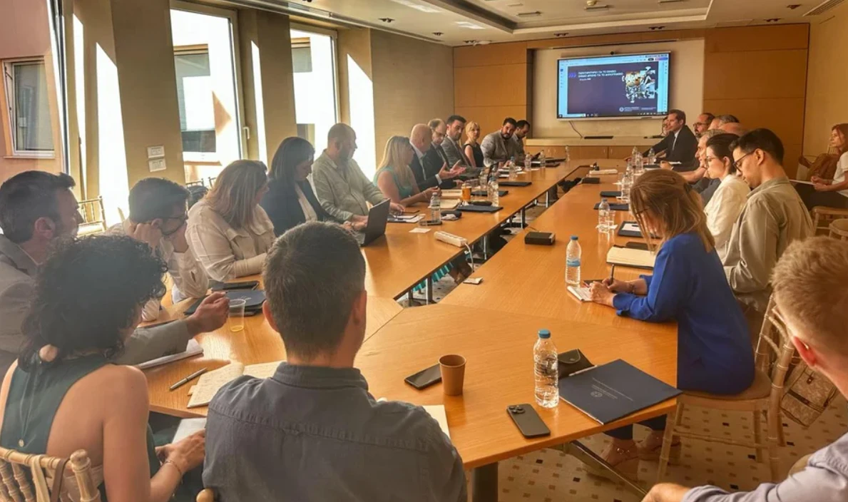 paratiritirio-dimografiko.png?v=0