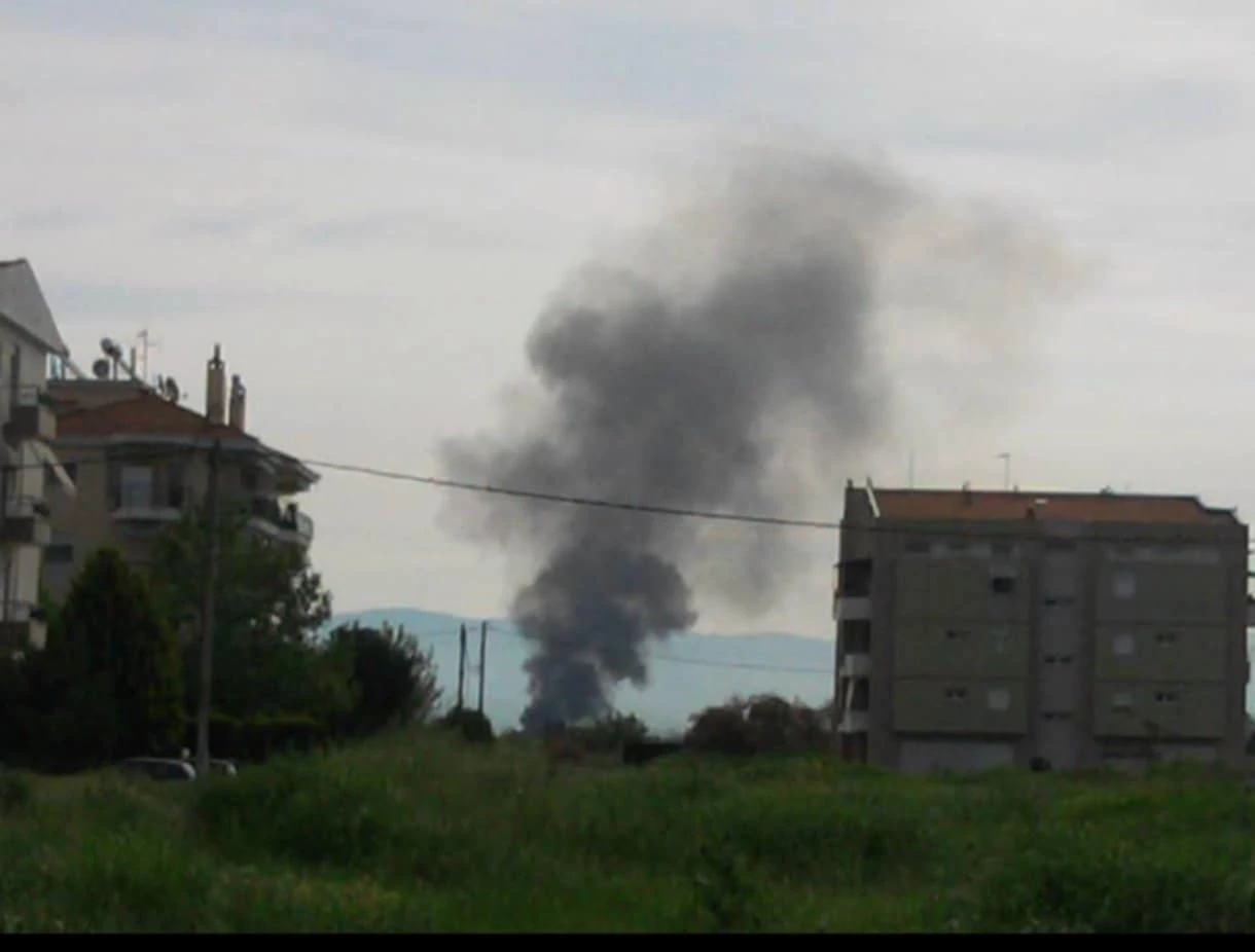 Μαύρος καπνός από φωτιά στα Τσαΐρια το 2019, φωτογραφία της Μαρουτσέλλας Βασιλειάδου