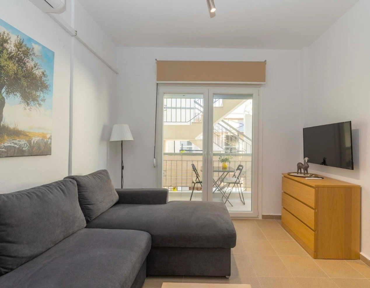 ima-holiday-suites10.jpg?v=0