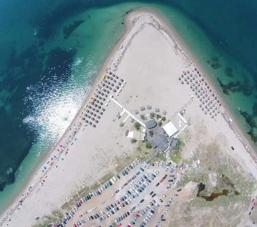 ima-holiday-suites4.jpg?v=0