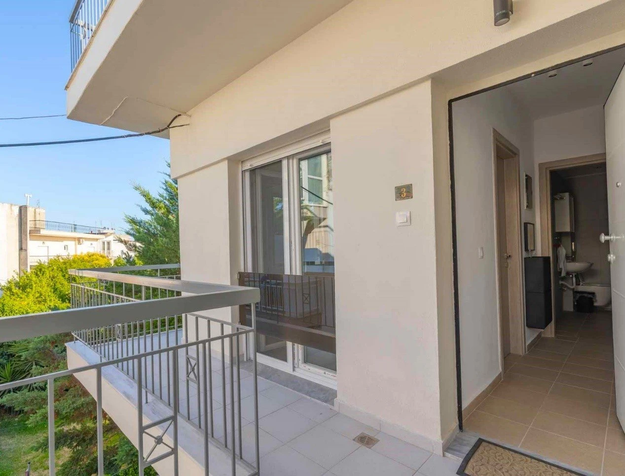 ima-holiday-suites7.jpg?v=0