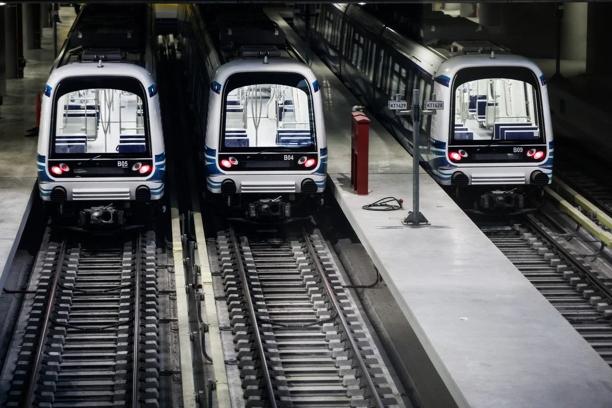 metro-efimerida.jpg?v=0