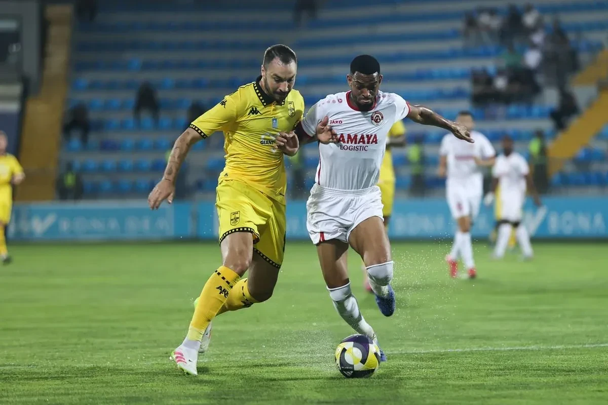 aris-araz-full.webp
