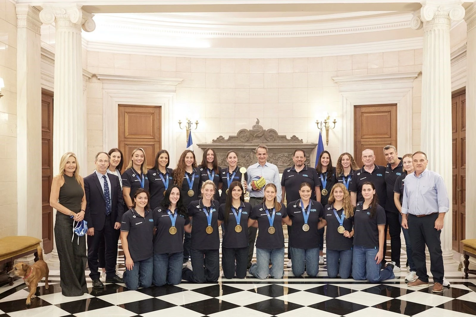 ethniki-polo-gynaikon-mitsotakis1.jpg?v=0
