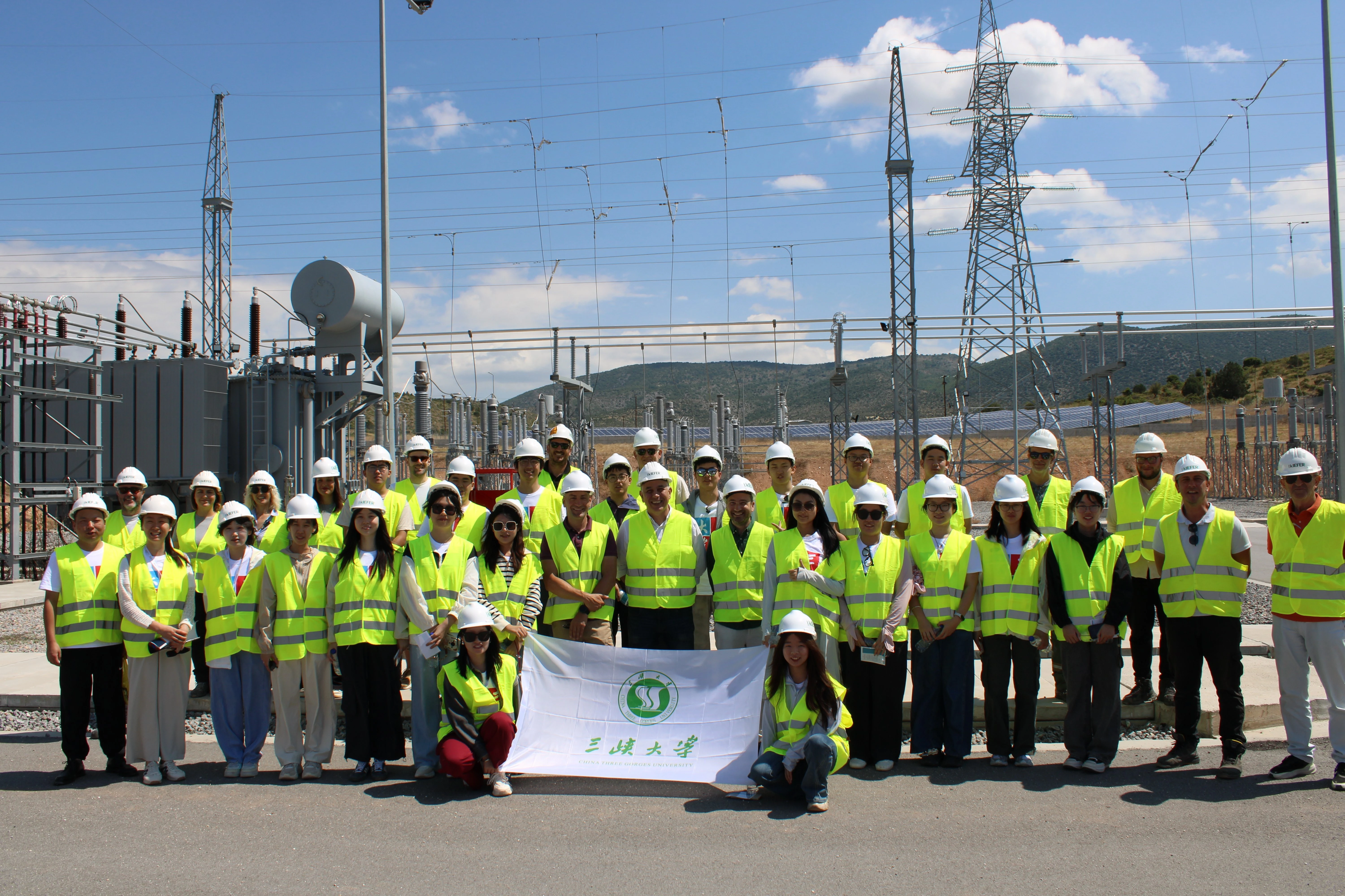 symmer-school-china-three-gorges-university-6.jpeg?v=0