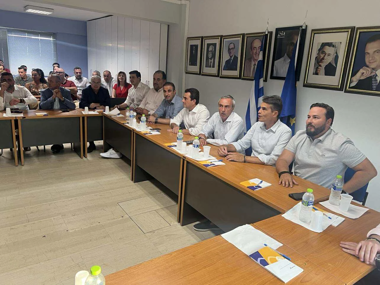 nea-dimokratia-1.jpg?v=0