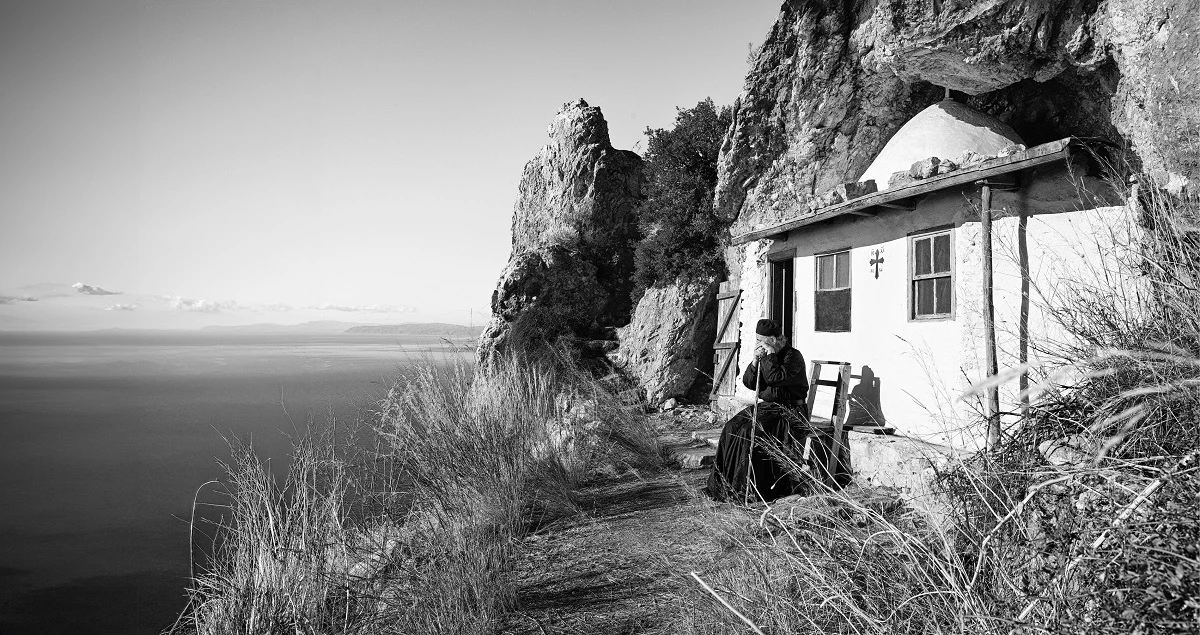 dsc-0142-bw-wide.jpg