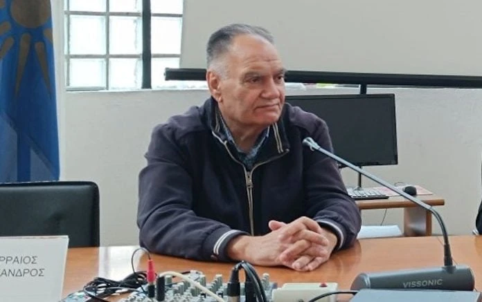 Μίμης Κεραμιδάς