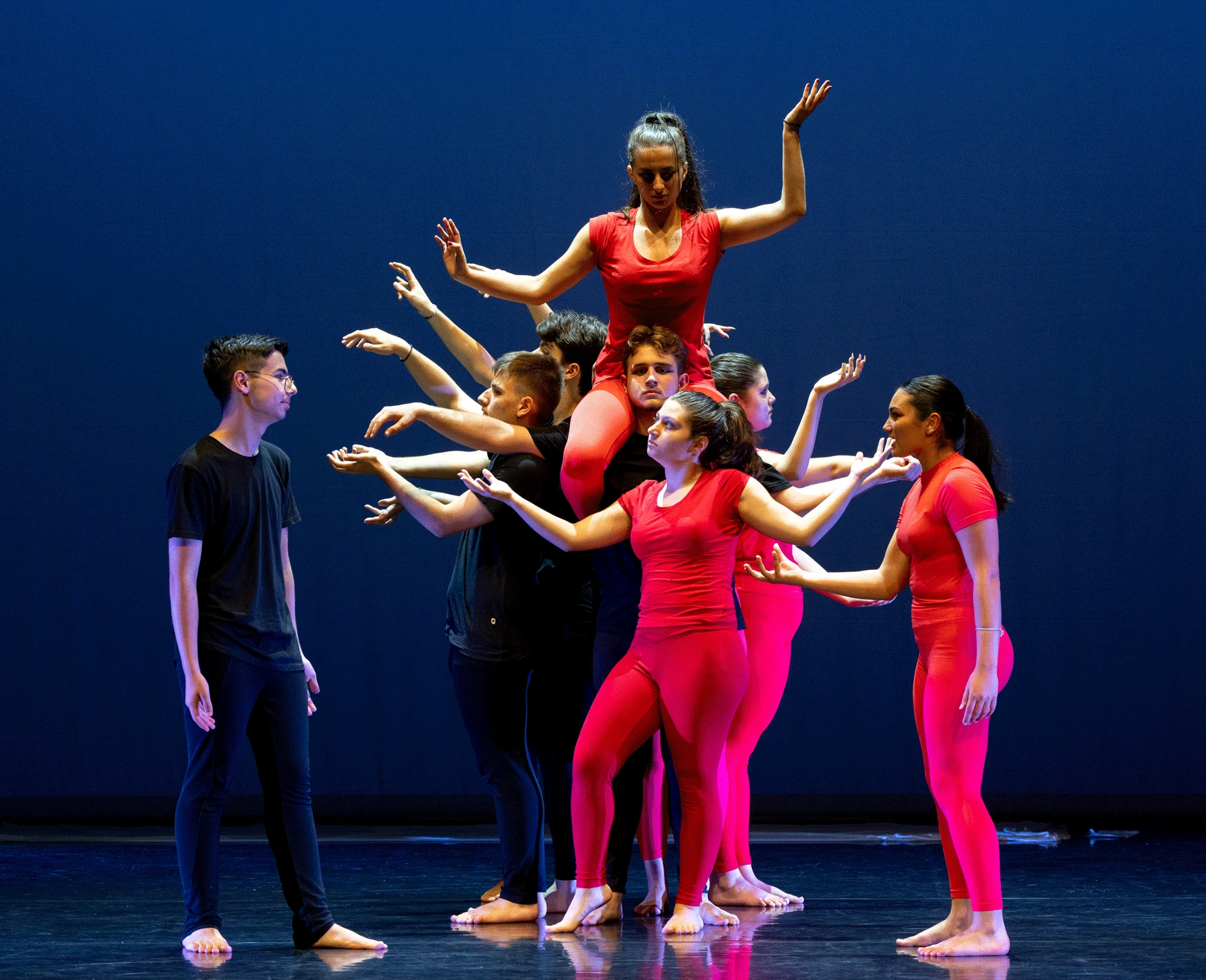 Ιστορία ή μύθος&nbsp;- Νεανική Ομάδα Theatre House-Το Σπίτι του Θεάτρου