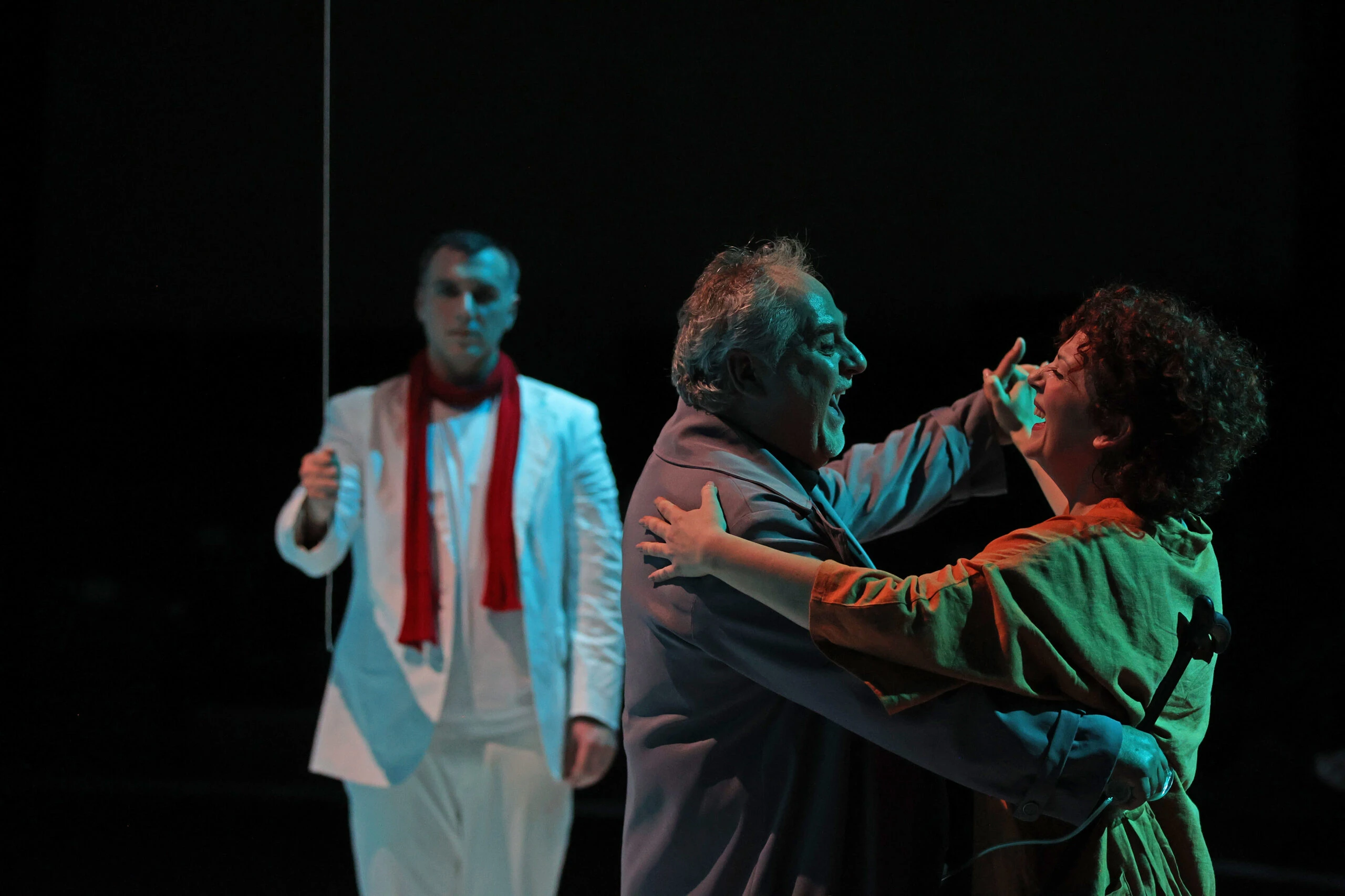 Μεγαλώνοντας τον Έντι -&nbsp;ΣΥΝ ΕΝΑ-Μιχάλης Τούμπουρος