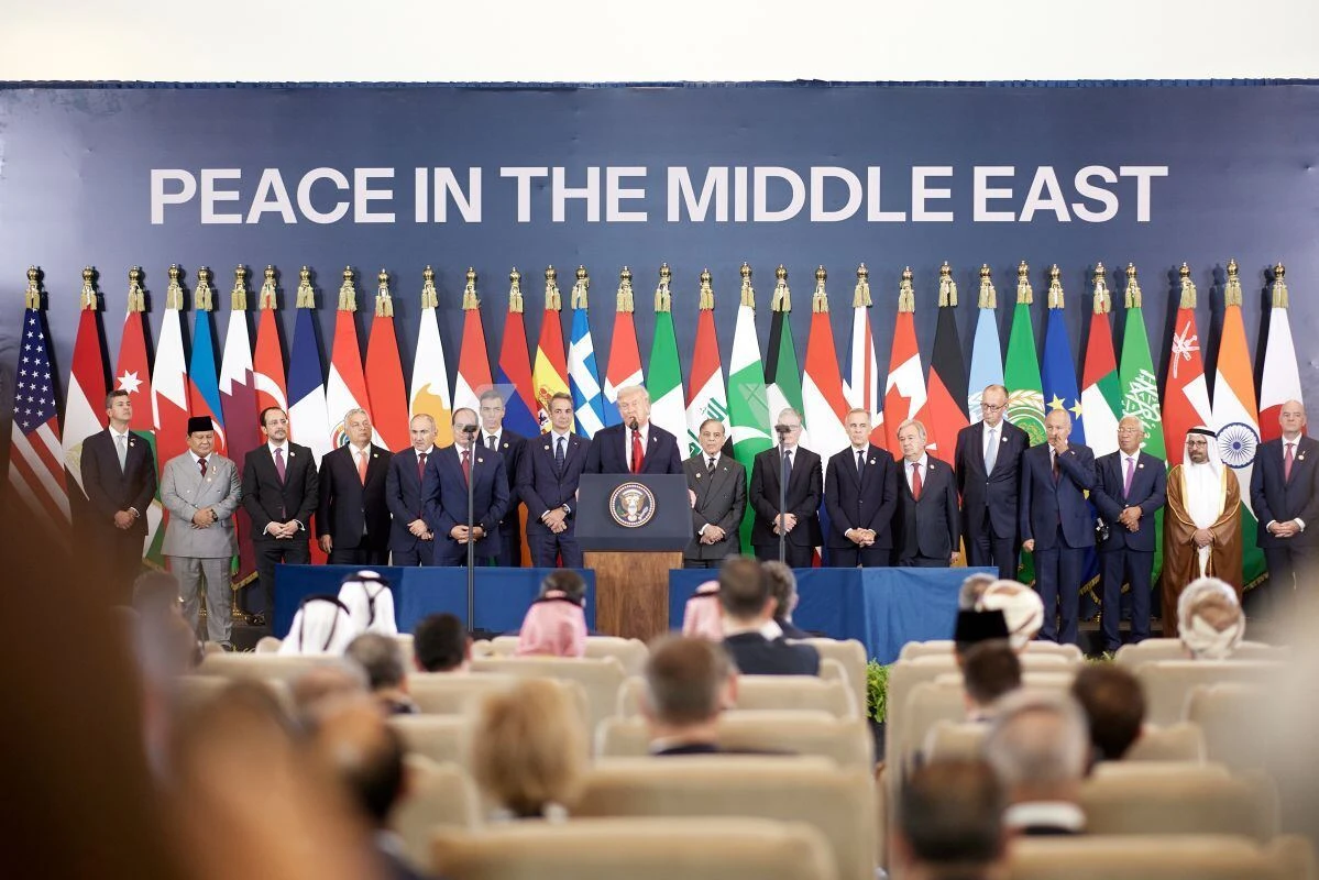 trump-symfonia-katapausi-pyros-gaza-aigyptos-oktovrios-20250381.jpg?v=0