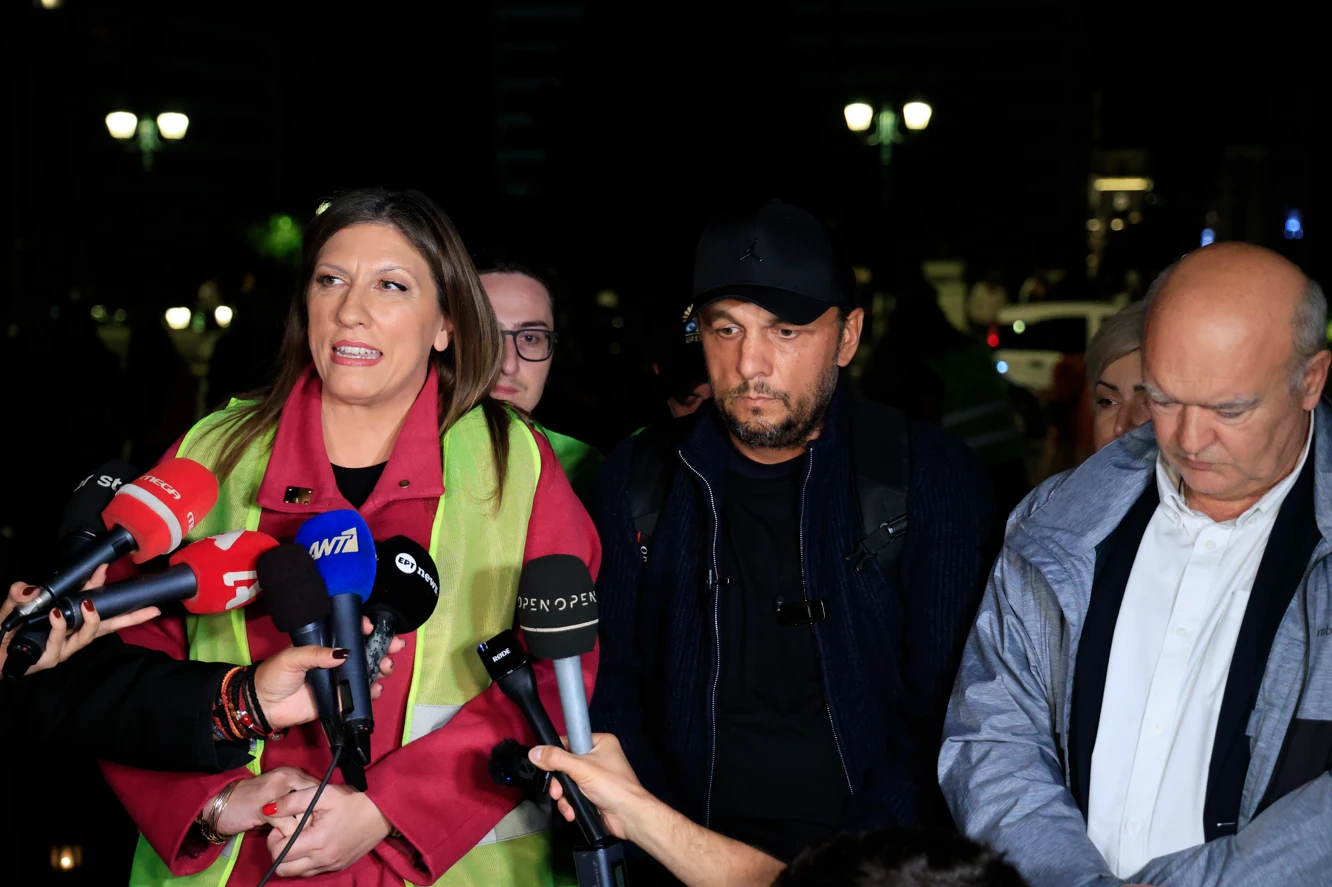 syntagma-roytsi-konstantopoulou-2.png?v=0