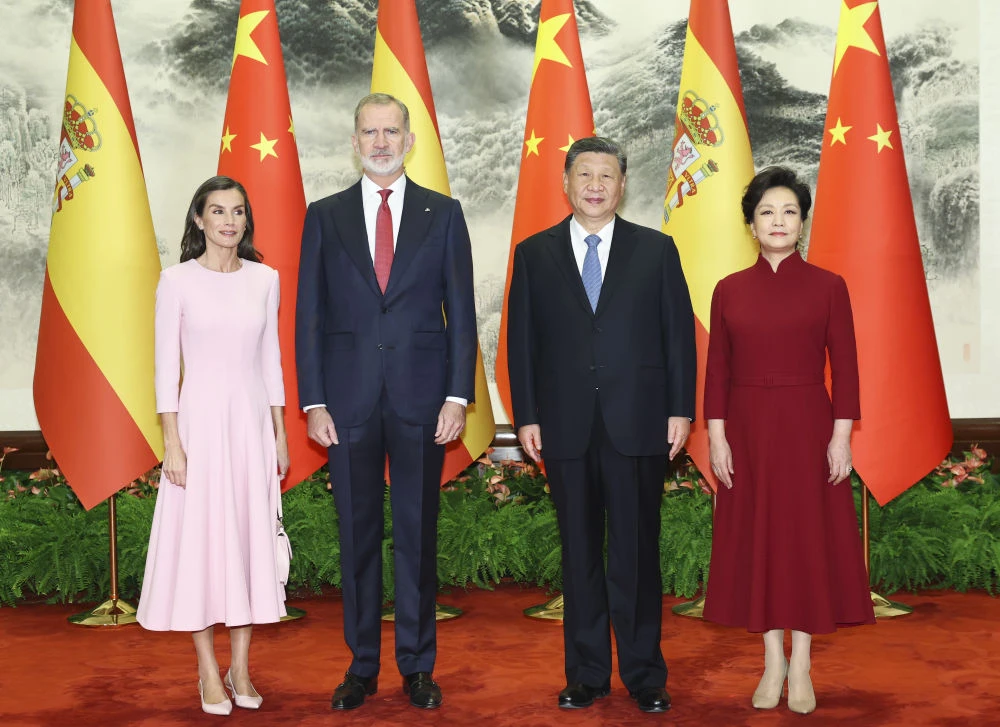 felipe-china2.jpg?v=0