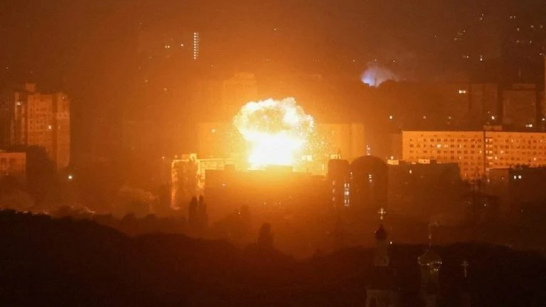 ukraine-crisis-attack-kyiv.jpg?v=0