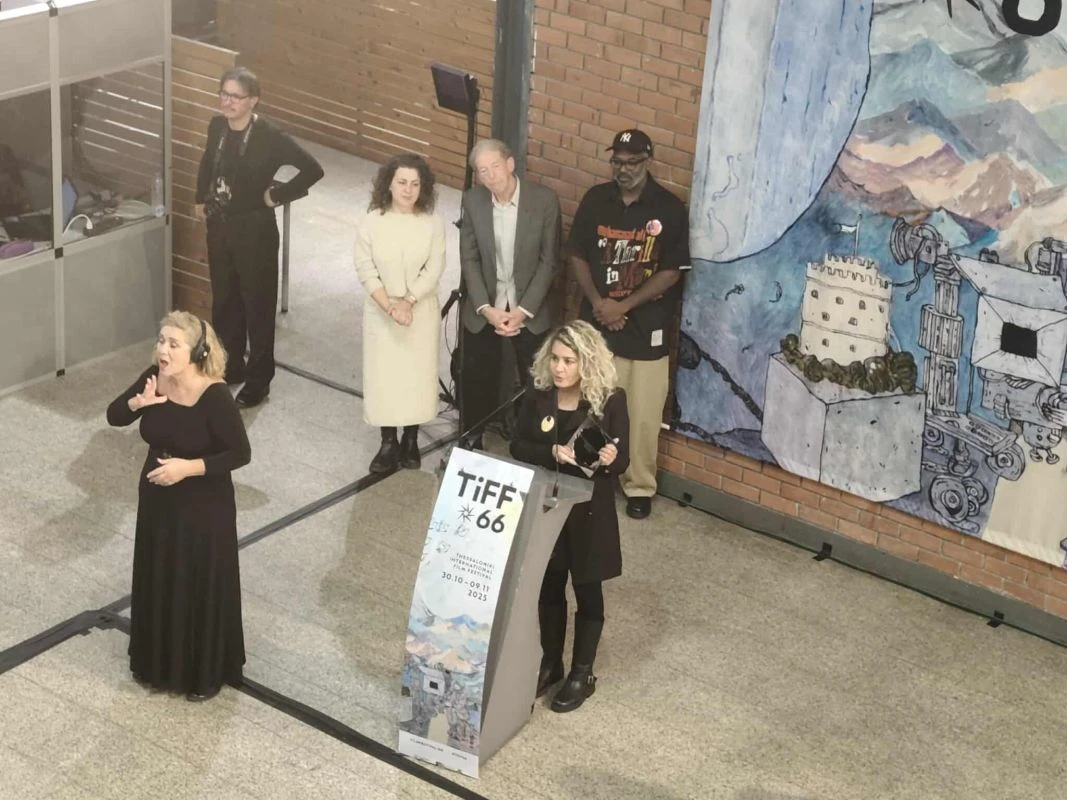 Η Σουζάνα Μιργκάνι με τον Χρυσό Αλέξανδρο