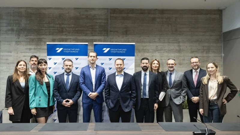 &nbsp;Ειρήνη Κοντραφούρη, Νομική Σύμβουλος, Πάνος Κορομάντζος, Συμβολαιογράφος, Ελεάννα Καρβούνη, Διευθύντρια του ελληνικού Νομικού Τμήματος της «ΣΑΝΗ Μ.Α.Ε.», Παναγιώτης Αναγνωστόπουλος, Project Manager&nbsp;Υπερταμείου, Λάμπης Παχυγιαννάκης, Ανώτερος Διευθυντής Εξαγορών & Επενδύσεων της «ΣΑΝΗ Μ.Α.Ε.», Παναγιώτης Σταμπουλίδης, Αναπληρωτής Διευθύνων Σύμβουλος Υπερταμείου, Σπύρος Πολυχρονόπουλος, Project Manager του έργου στο Υπερταμείο, Μαρία Γιαννακού, Νομική Σύμβουλος Υπερταμείου, Γιάννος Βάγιας, Επικεφαλής Νομικός Υπερταμείου, Θεολόγος Μιντζάς, Νομικός εκπρόσωπος της «ΣΑΝΗ Μ.Α.Ε.», Βάλια Αναστασοπούλου, Νομικός εκπρόσωπος της «ΣΑΝΗ Μ.Α.Ε.».