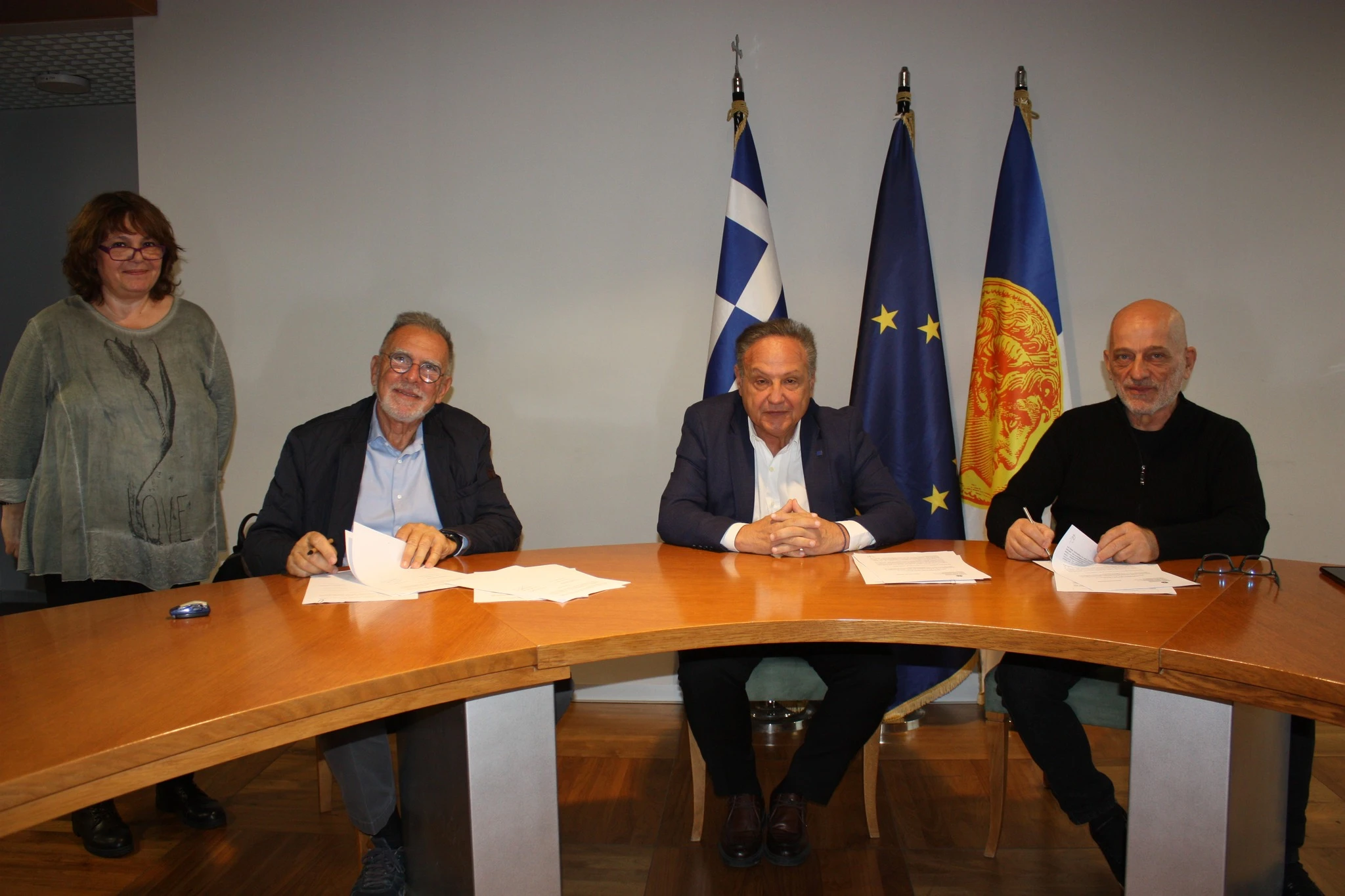 aggeloudis-ypografi-sxoleia.jpg?v=0