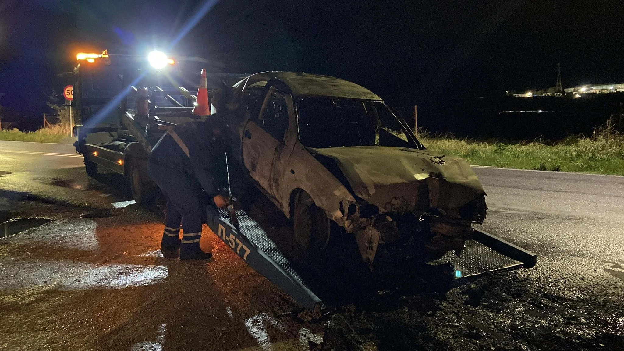 neoxorouda-fotia-amaxi-2.jpg?v=0